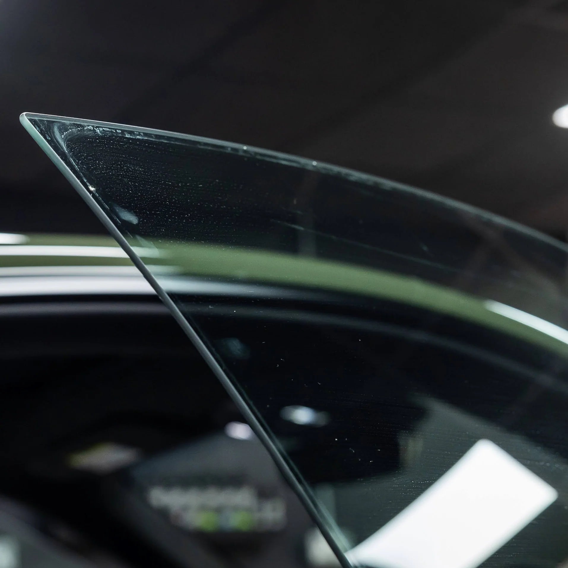 Auto Finesse Crystal Glass Cleaner – почистващ препарат за стъкла, 250 мл