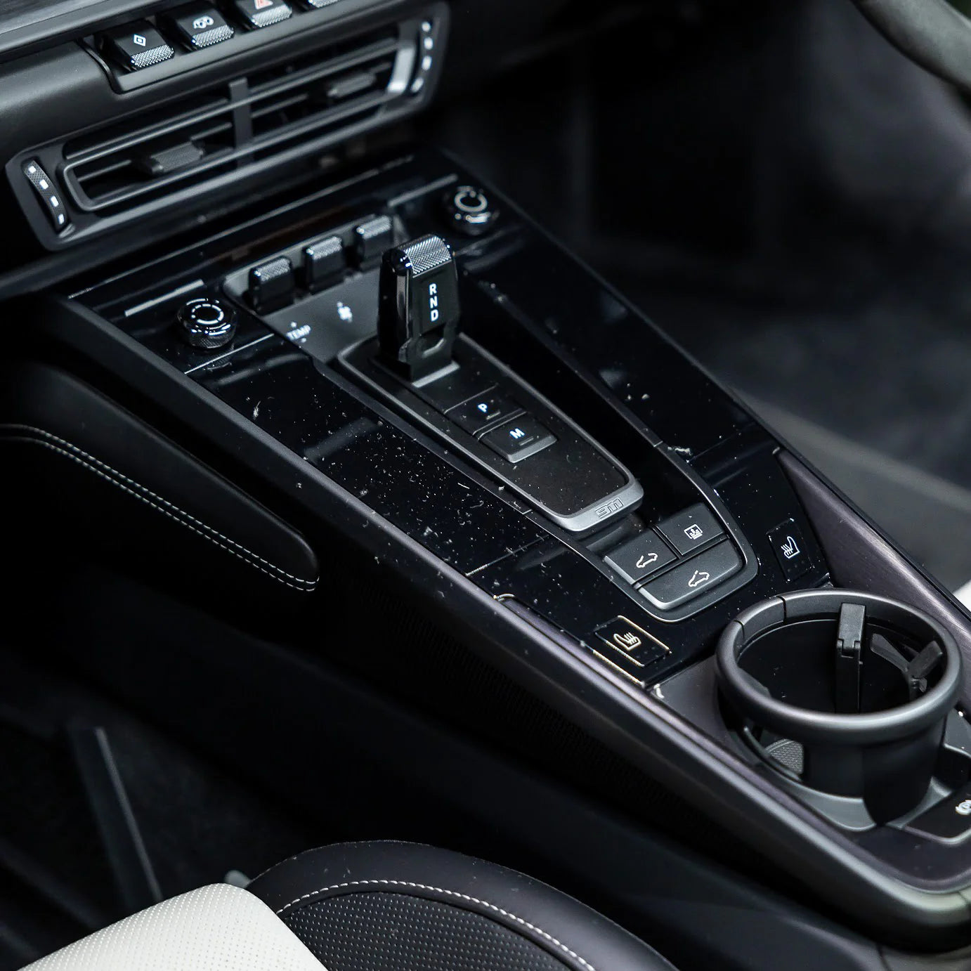 Auto Finesse Spritz Interior Detail Spray – интериорен детайлинг спрей, 500 мл