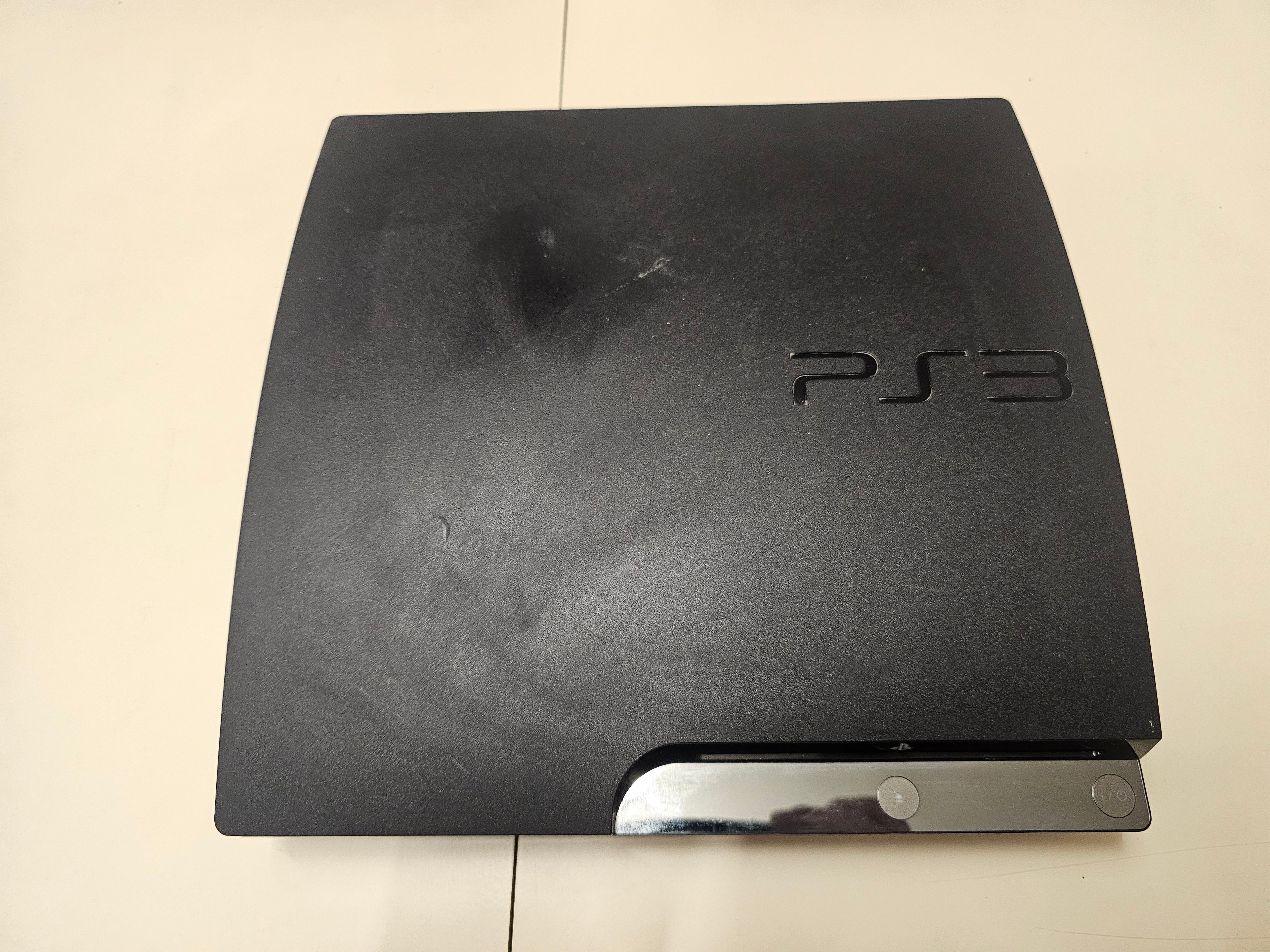 Употребявана конзола PlayStation 3 (Клас B - с козметични забележки) + Гаранция 1 Година
