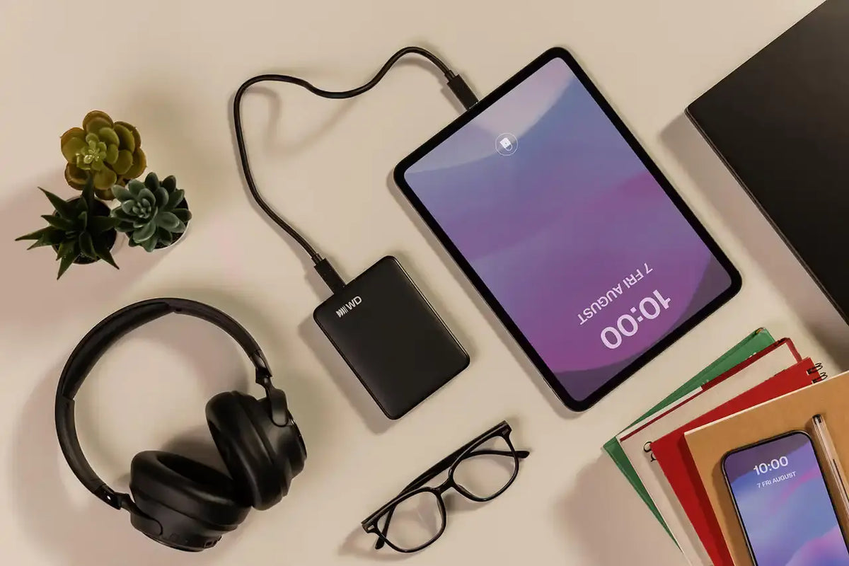 Външен хард диск Western Digital Elements Portable, 4TB, 2.5" - USB-C